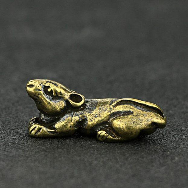 Decorative mouse – a symbol of good luck and prosperity